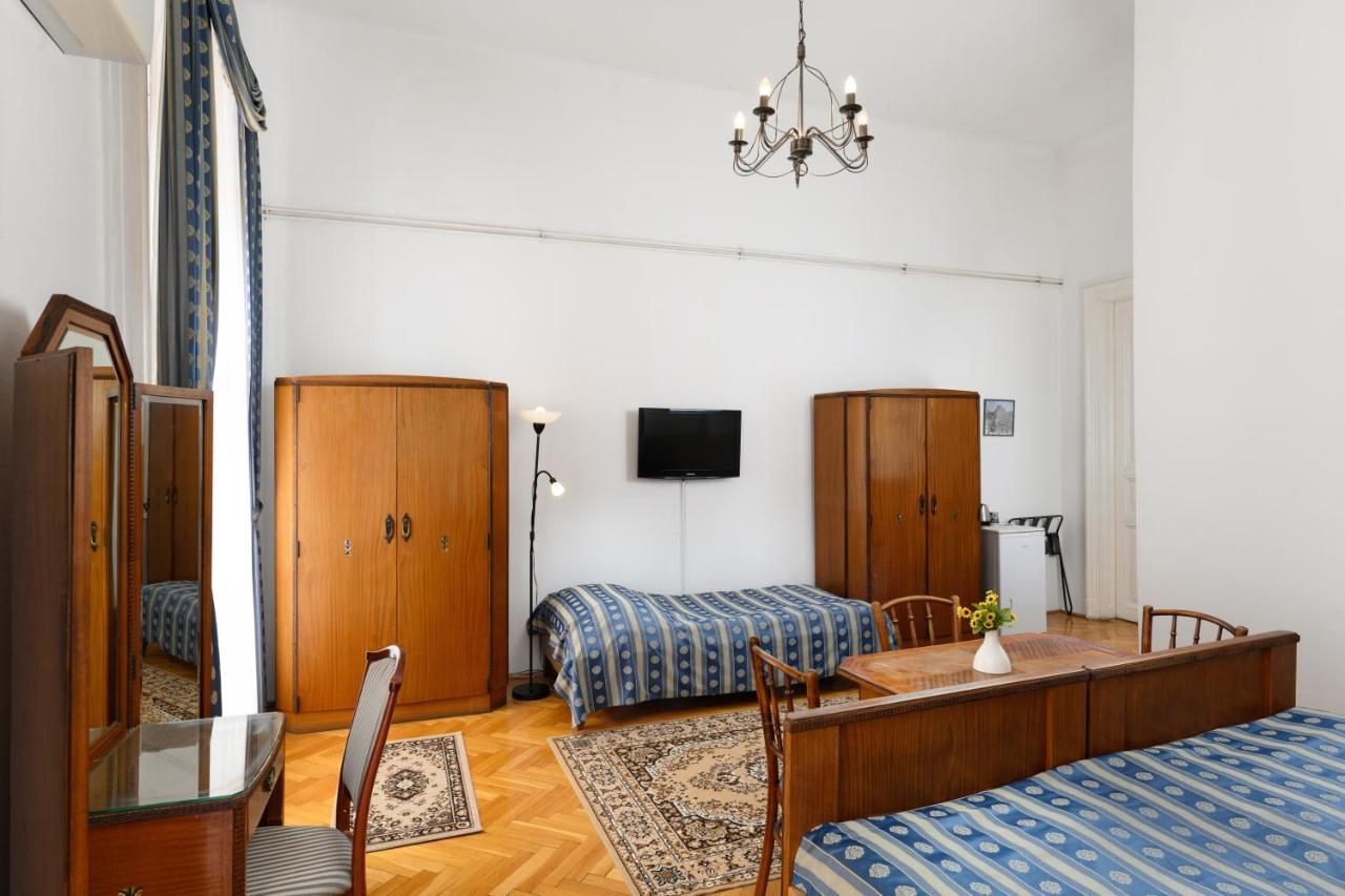 Kalvin House Apartmanhotel 3*