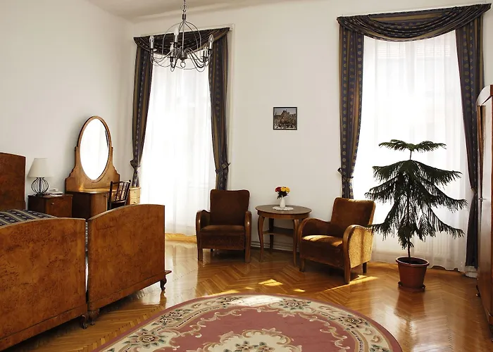 Inn Side Hotel Kalvin House